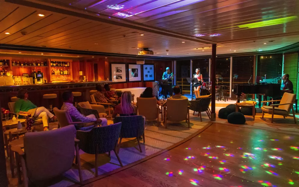 Paul Gauguin Cruises MS Paul Gauguin La Palette 3 ©Paul Gauguin Cruises.jpg